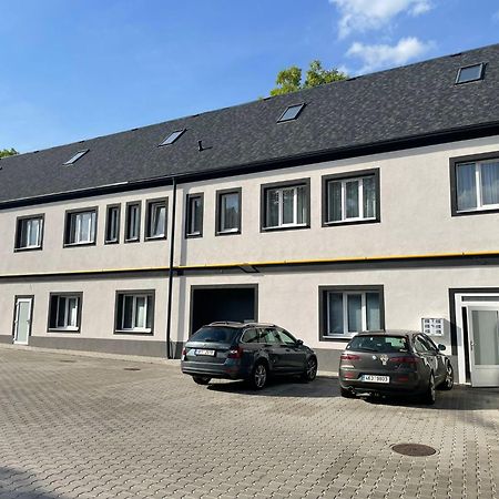 Apartments Gato Karlovy Vary Stara Role Luaran gambar