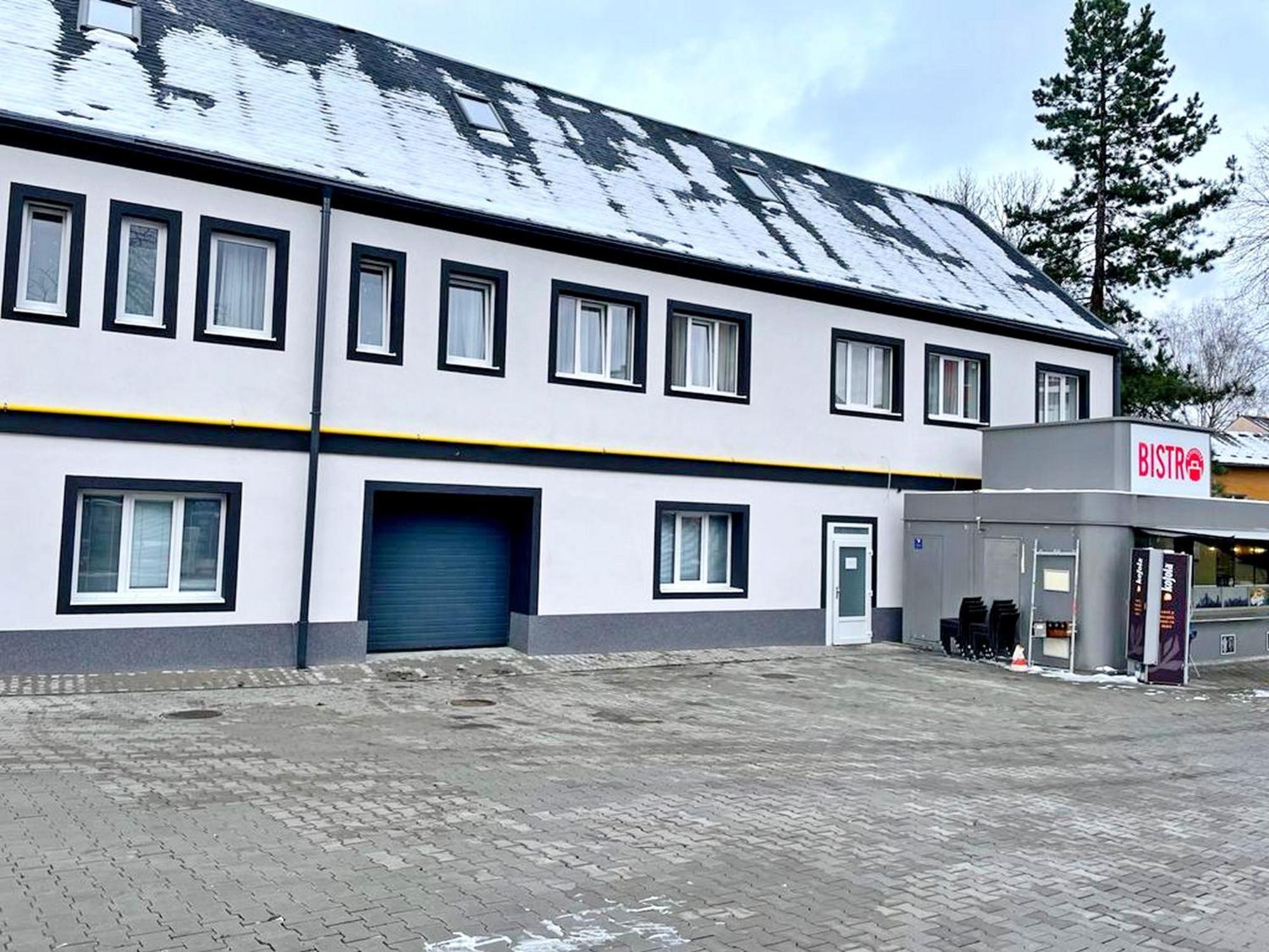 Apartments Gato Karlovy Vary Stara Role Luaran gambar