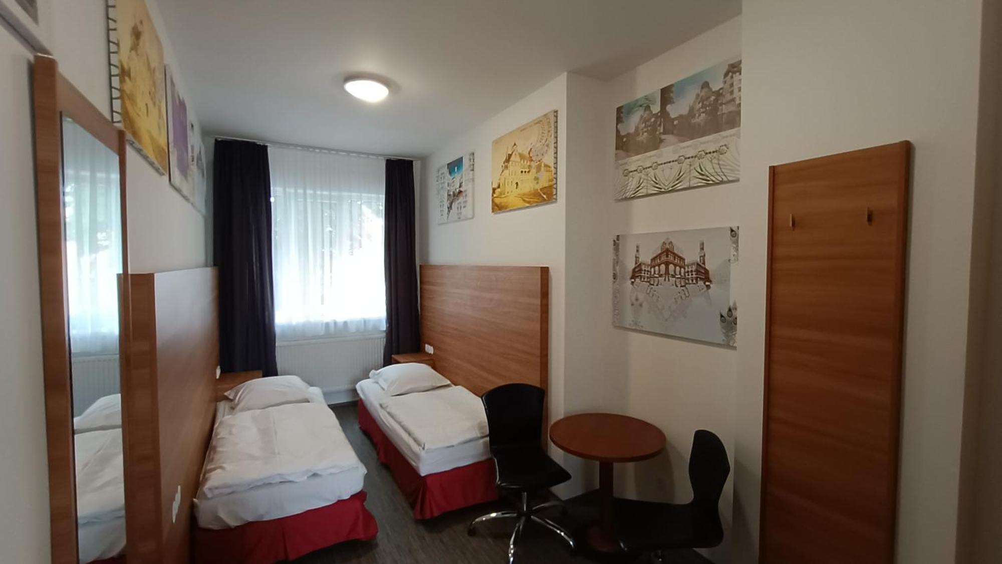 Apartments Gato Karlovy Vary Stara Role Luaran gambar